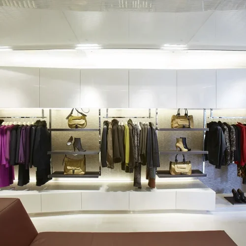 longchamp retail store